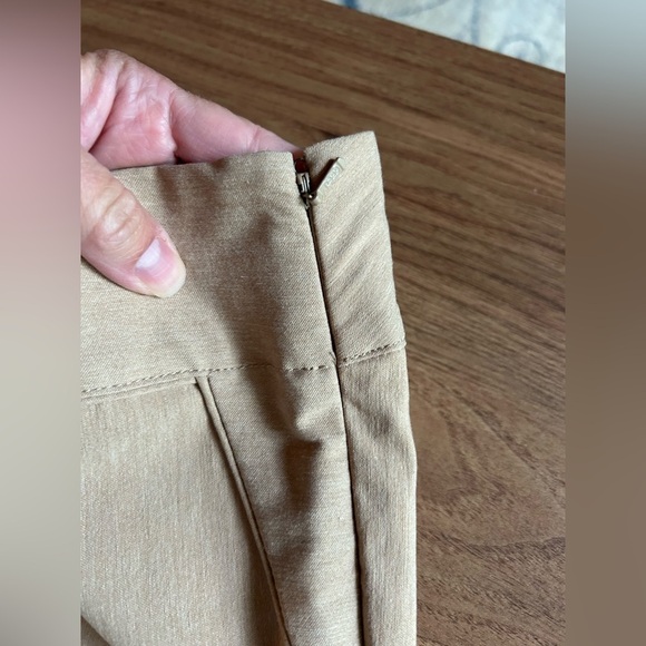 The Limited exact stretch side zip flat front size 8 slacks, tan dress pants - Picture 5 of 8